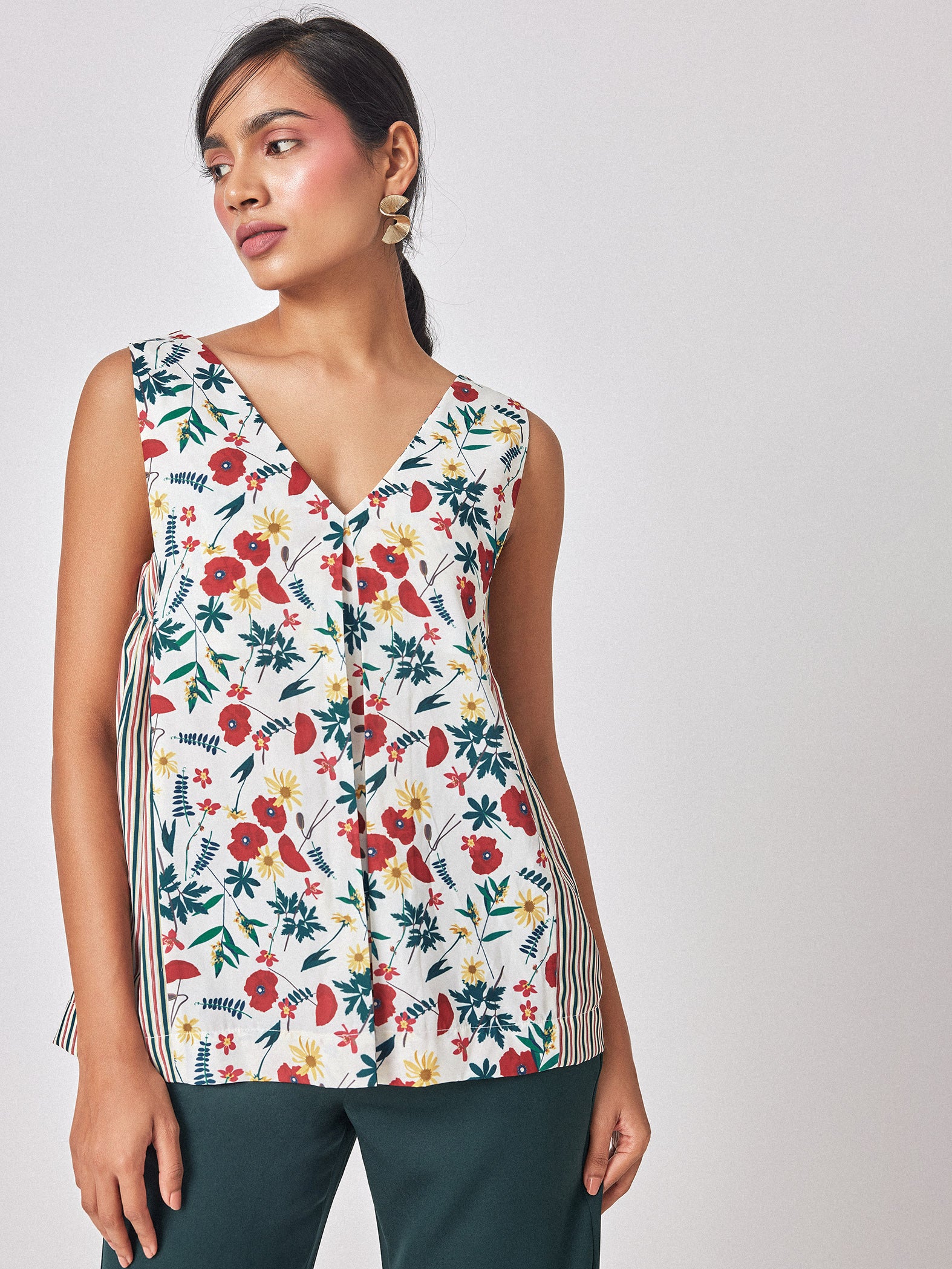 Meadow Print Striped V Neck Top
