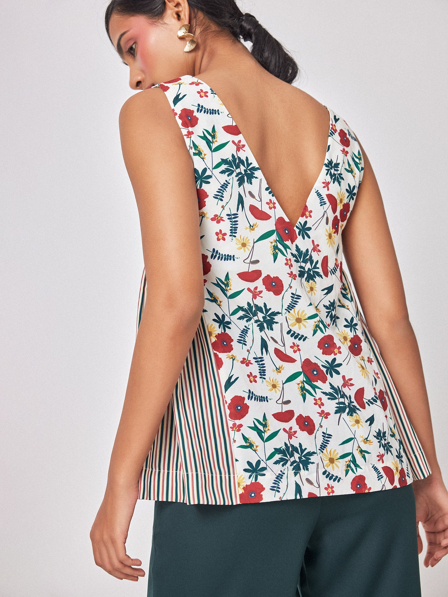 Meadow Print Striped V Neck Top