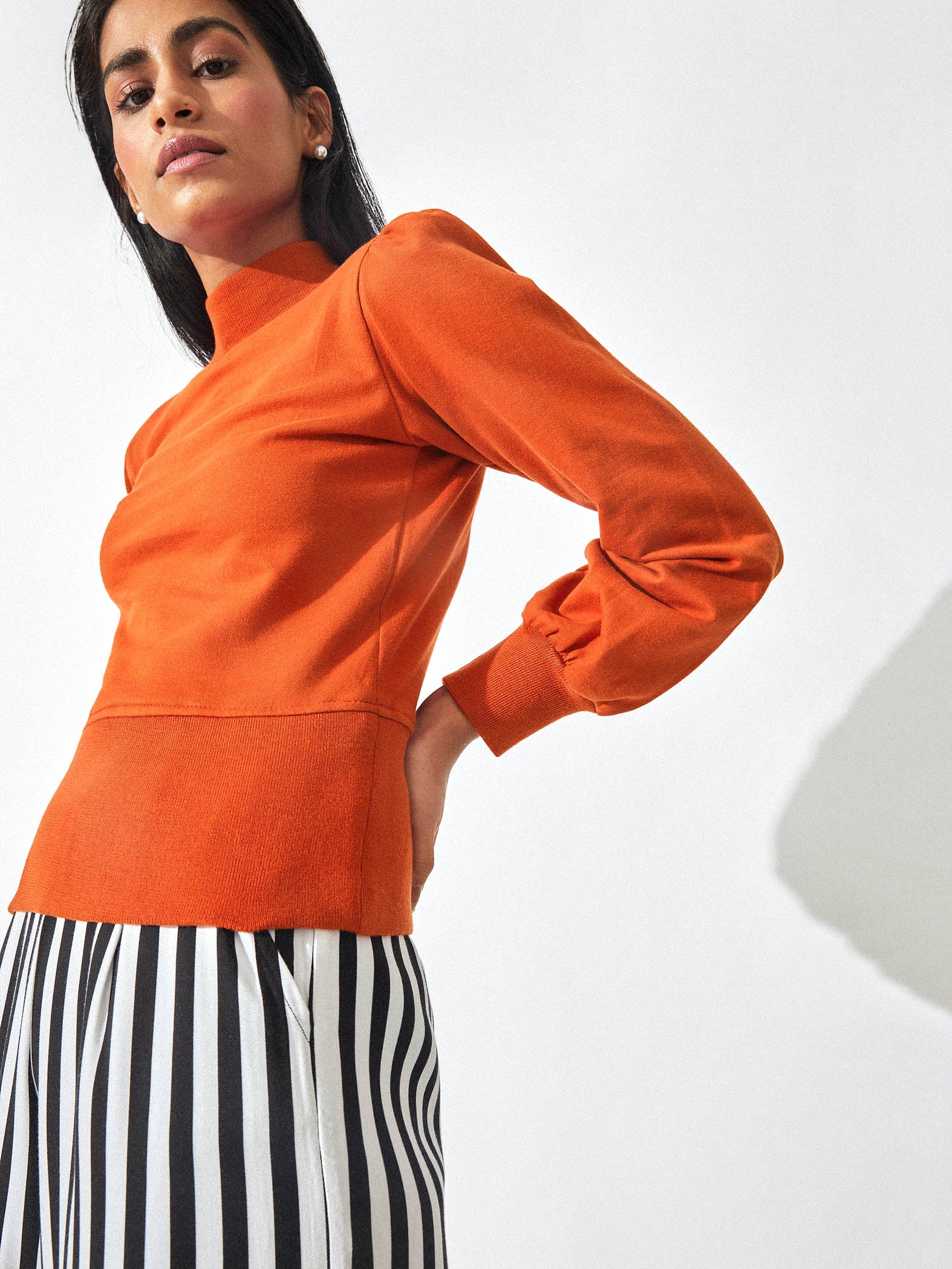 Rust Keyhole Top