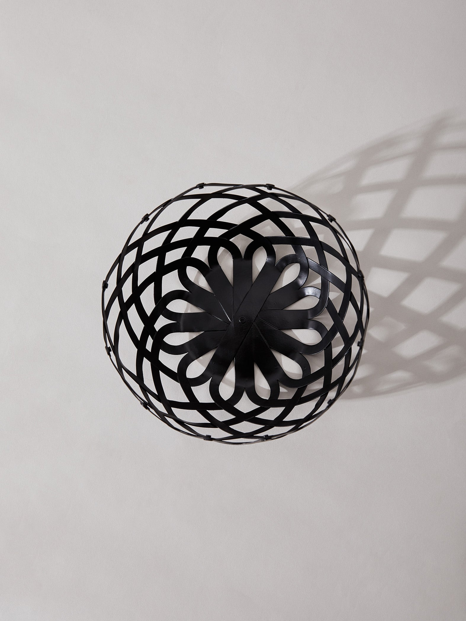 Black Lotus Basket Small