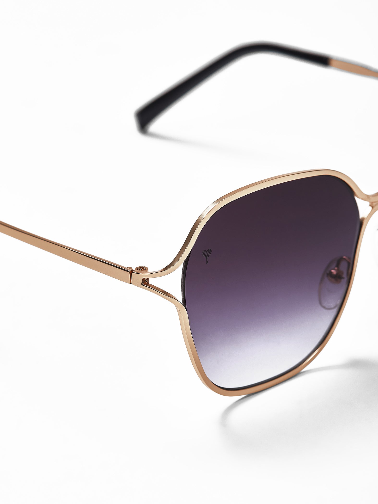 Purple Metallic Frame Sunglasses