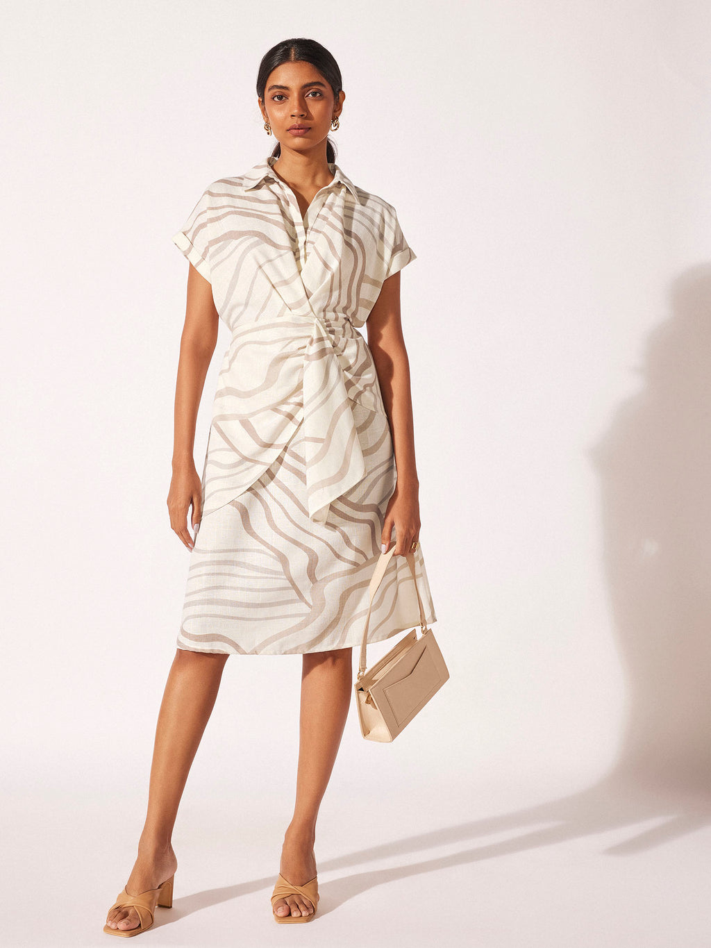 Abstract Wavy Print Linen Dress
