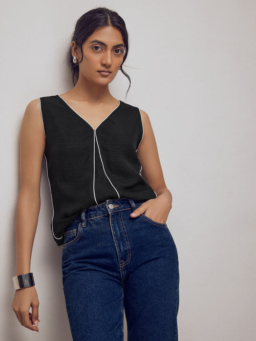 Black Contrast Piping Godet Top
