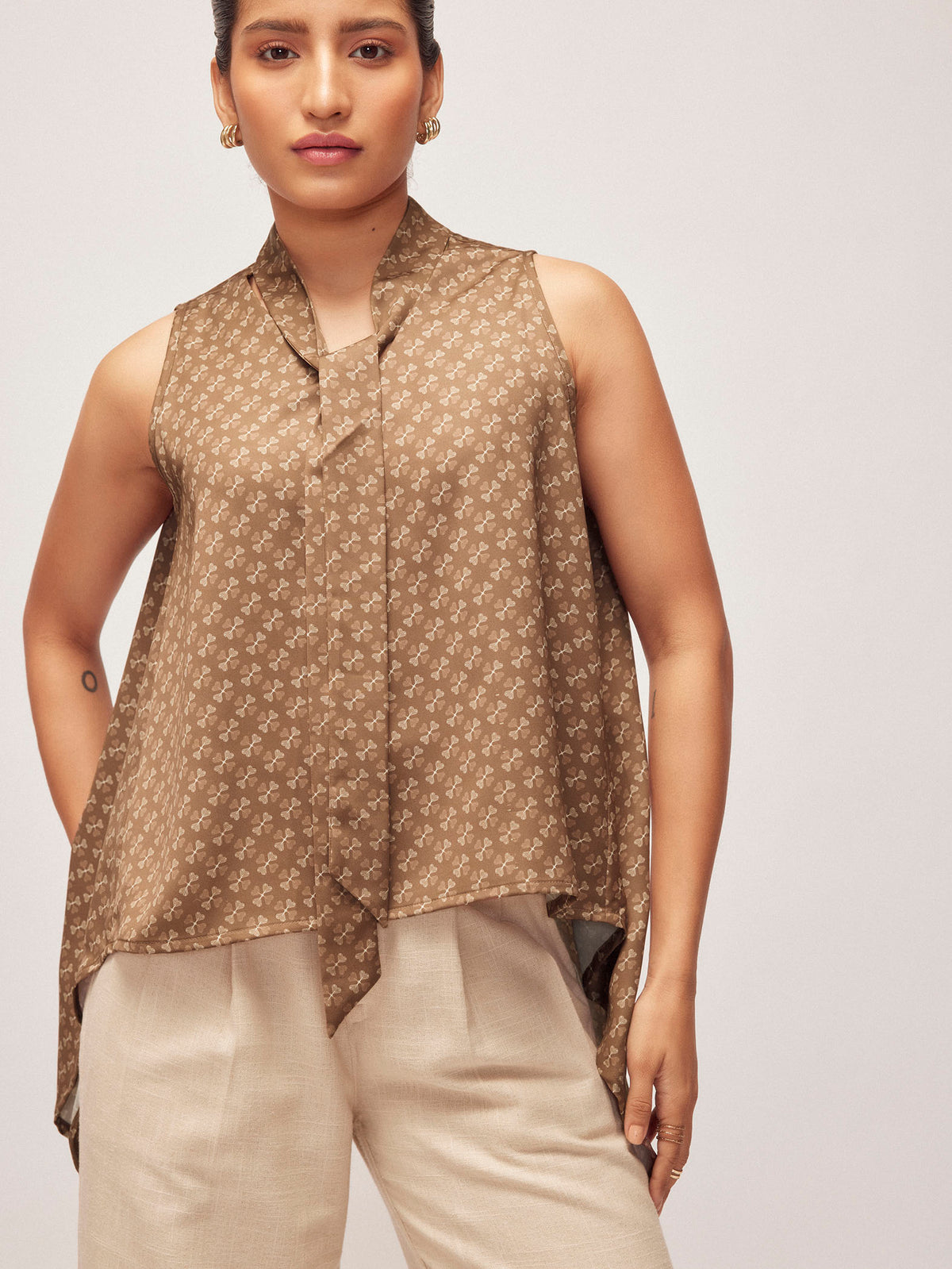 Coffee Key Monogram Neck Tie Top