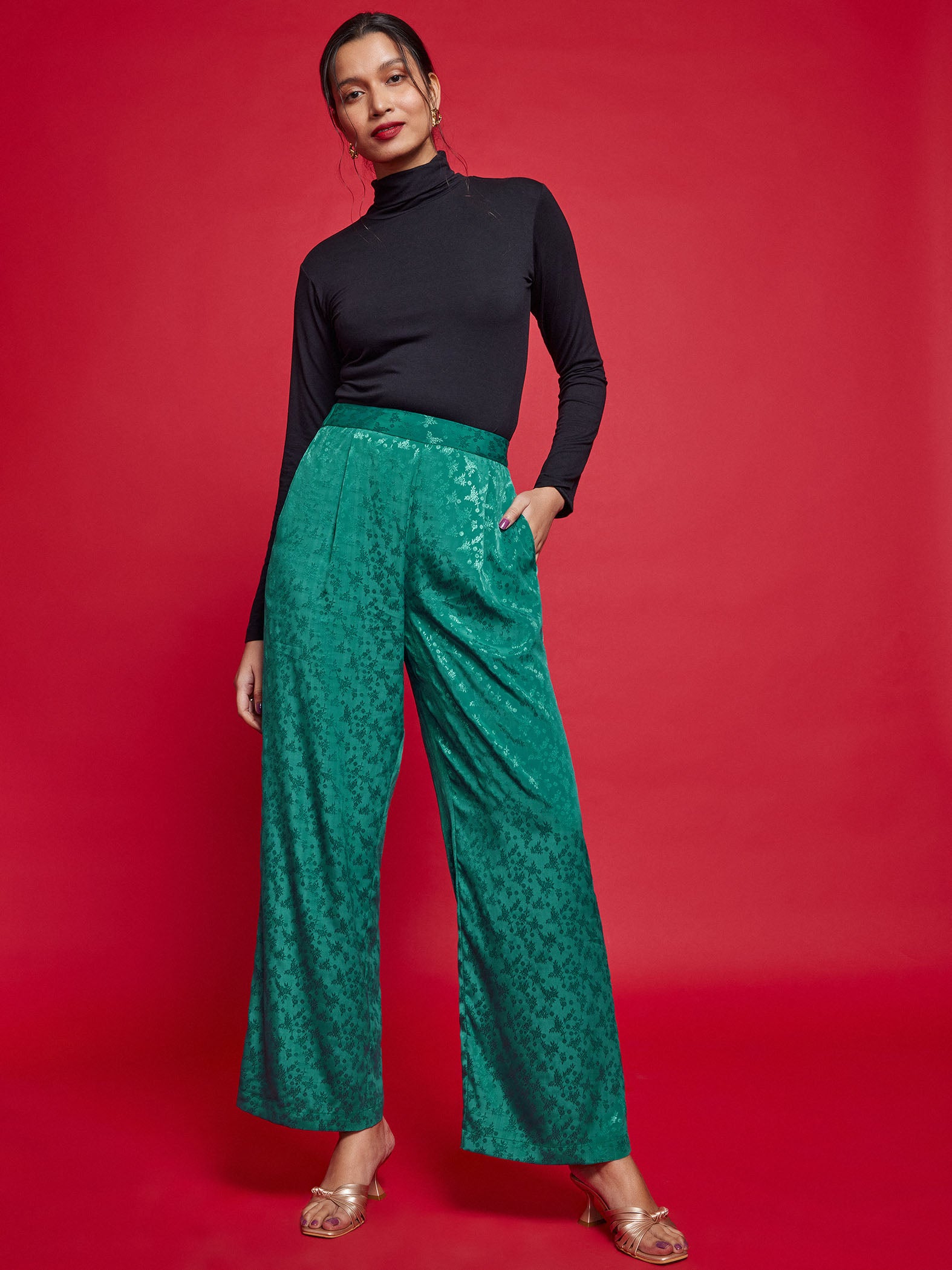 Evergreen Jacquard Pleated Pants