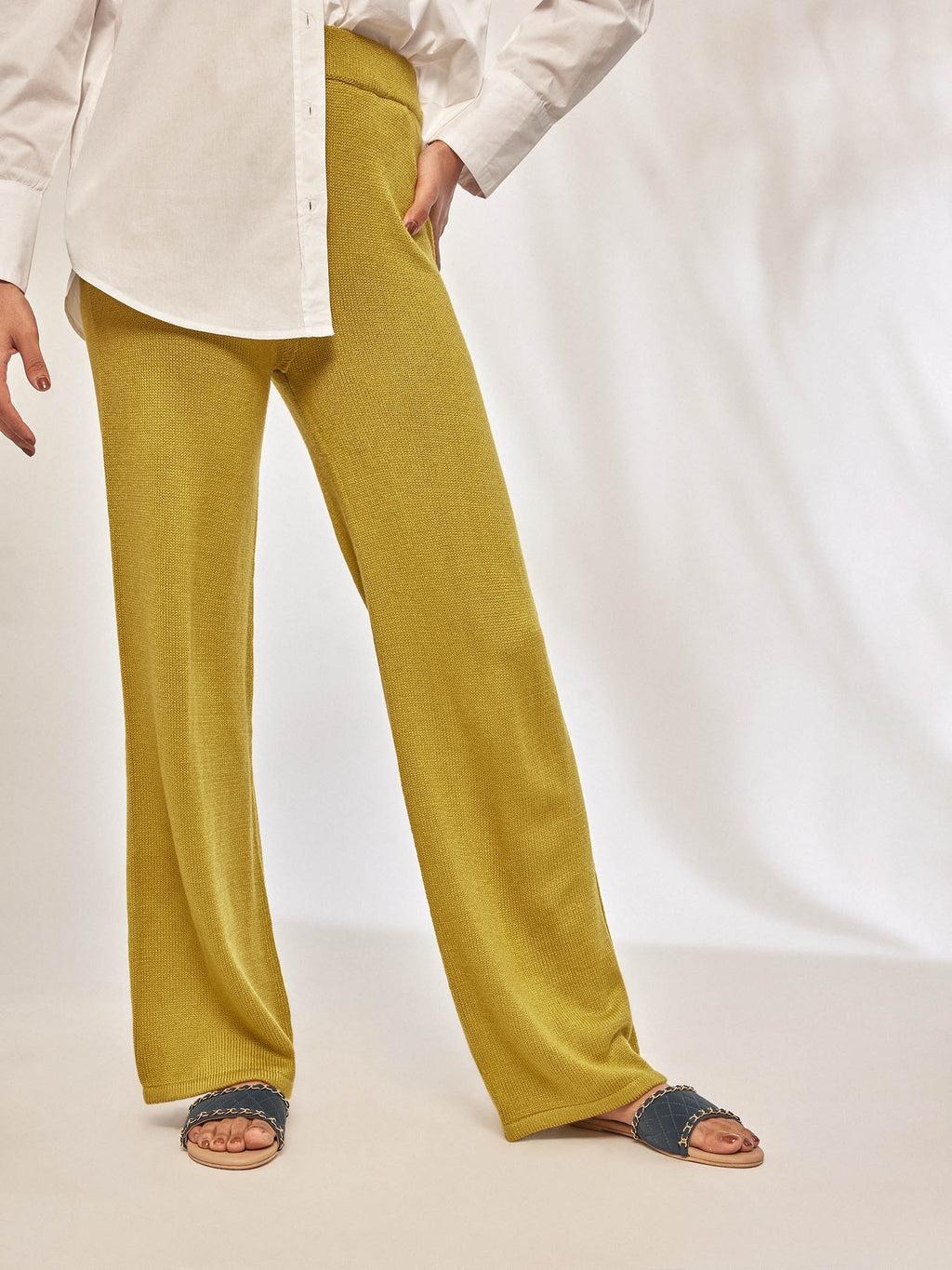 Lemon Knit Straight Fit Pants