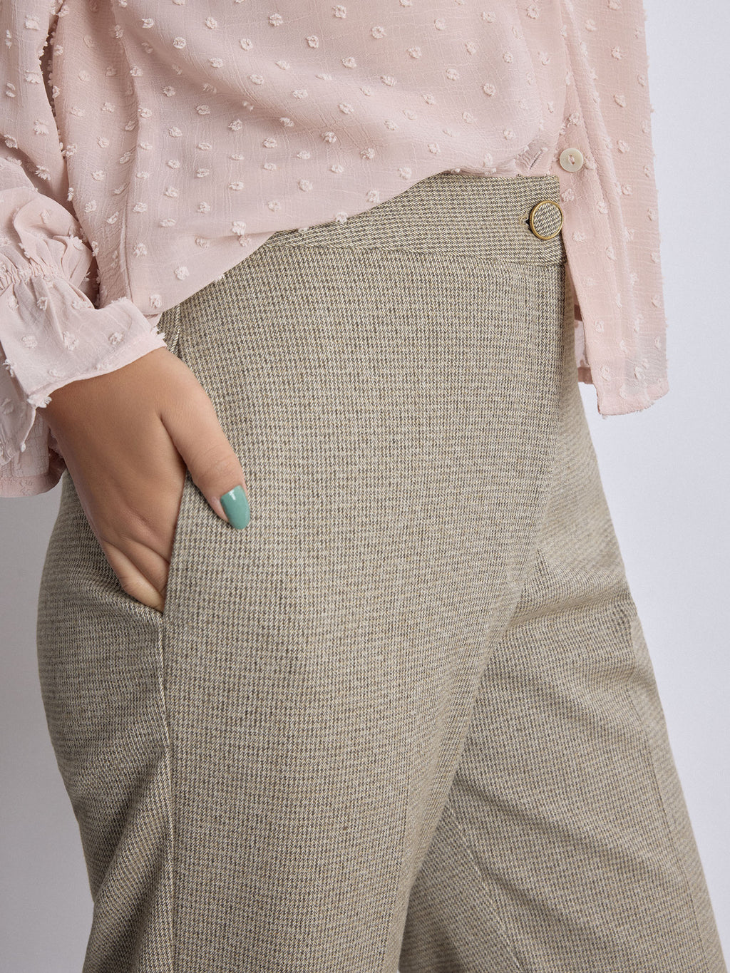 Mocha Textured Pants