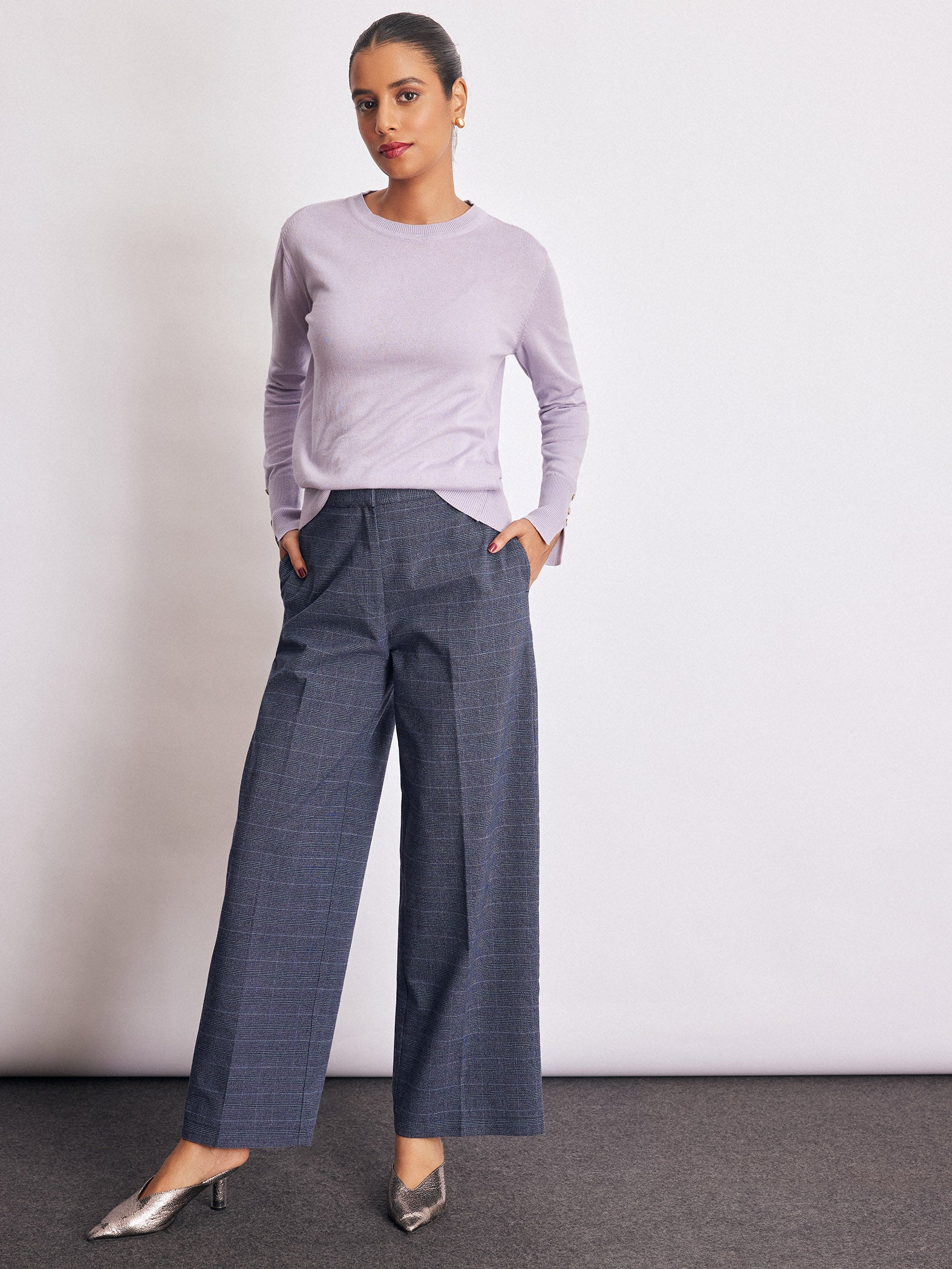Pale Lilac Buttoned Cuff Knit Top
