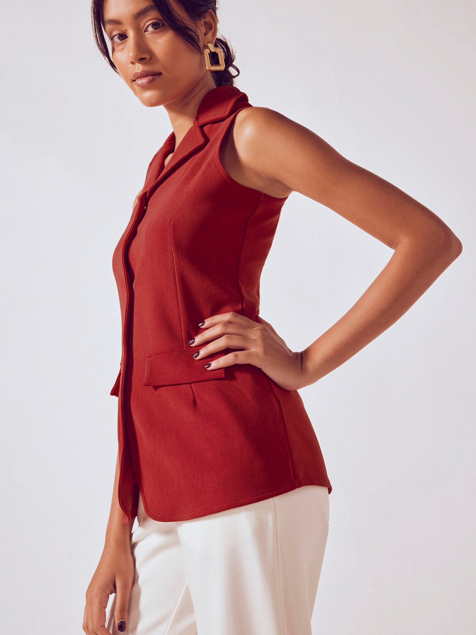 Ruby Sleeveless Blazer