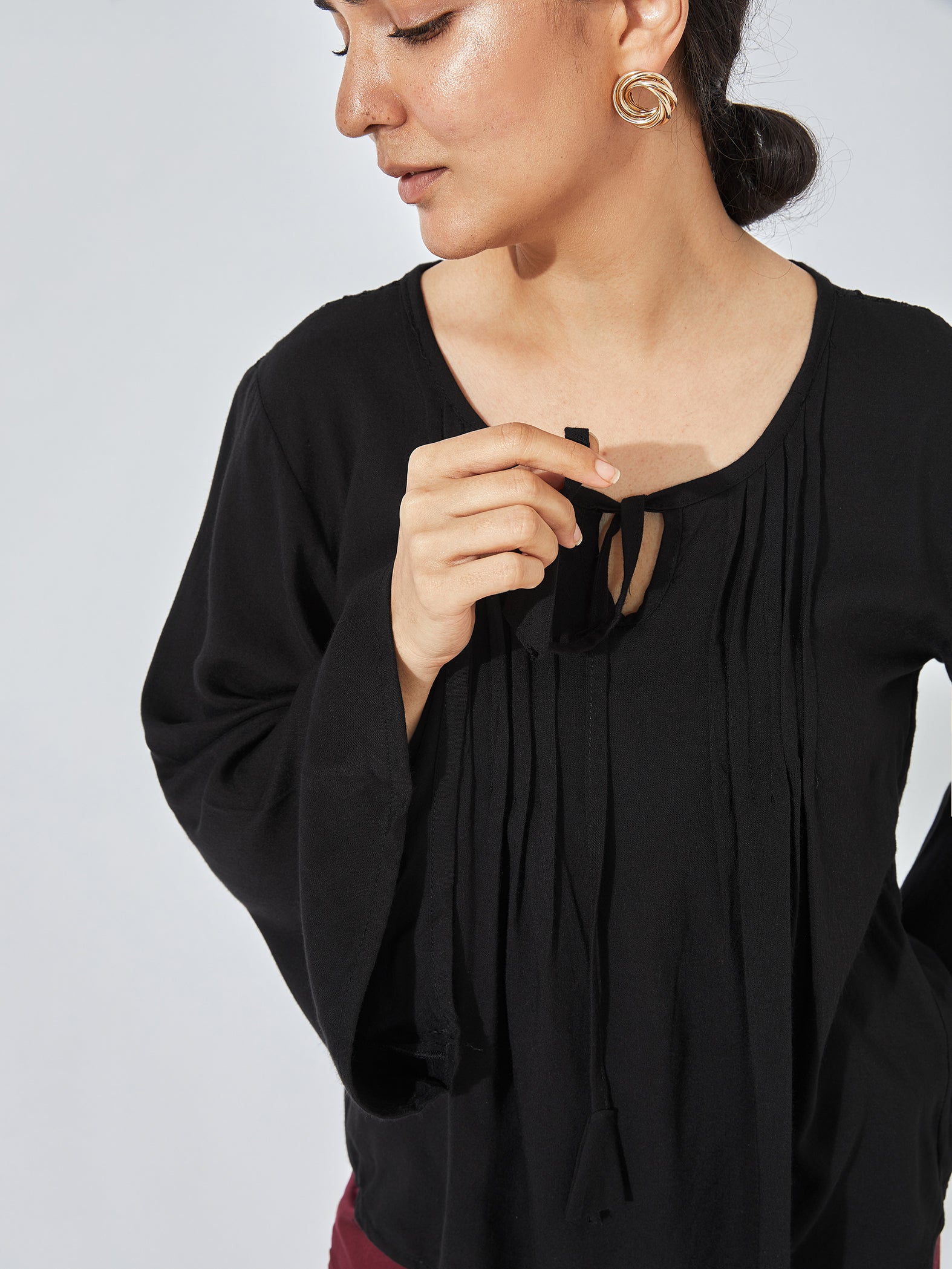 Black Cotton Keyhole Top