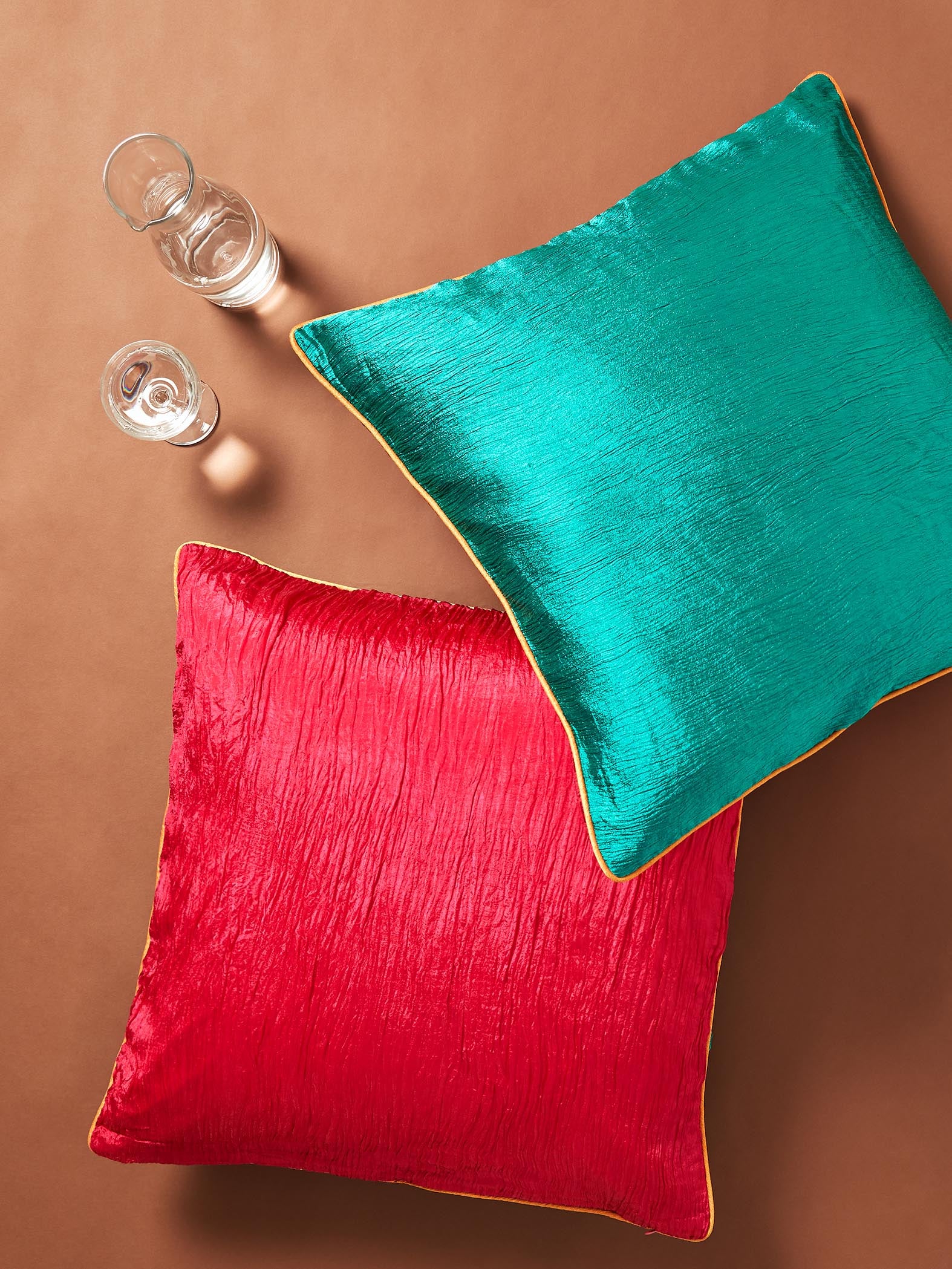 Emerald Crust Art Silk Piping Cushion
