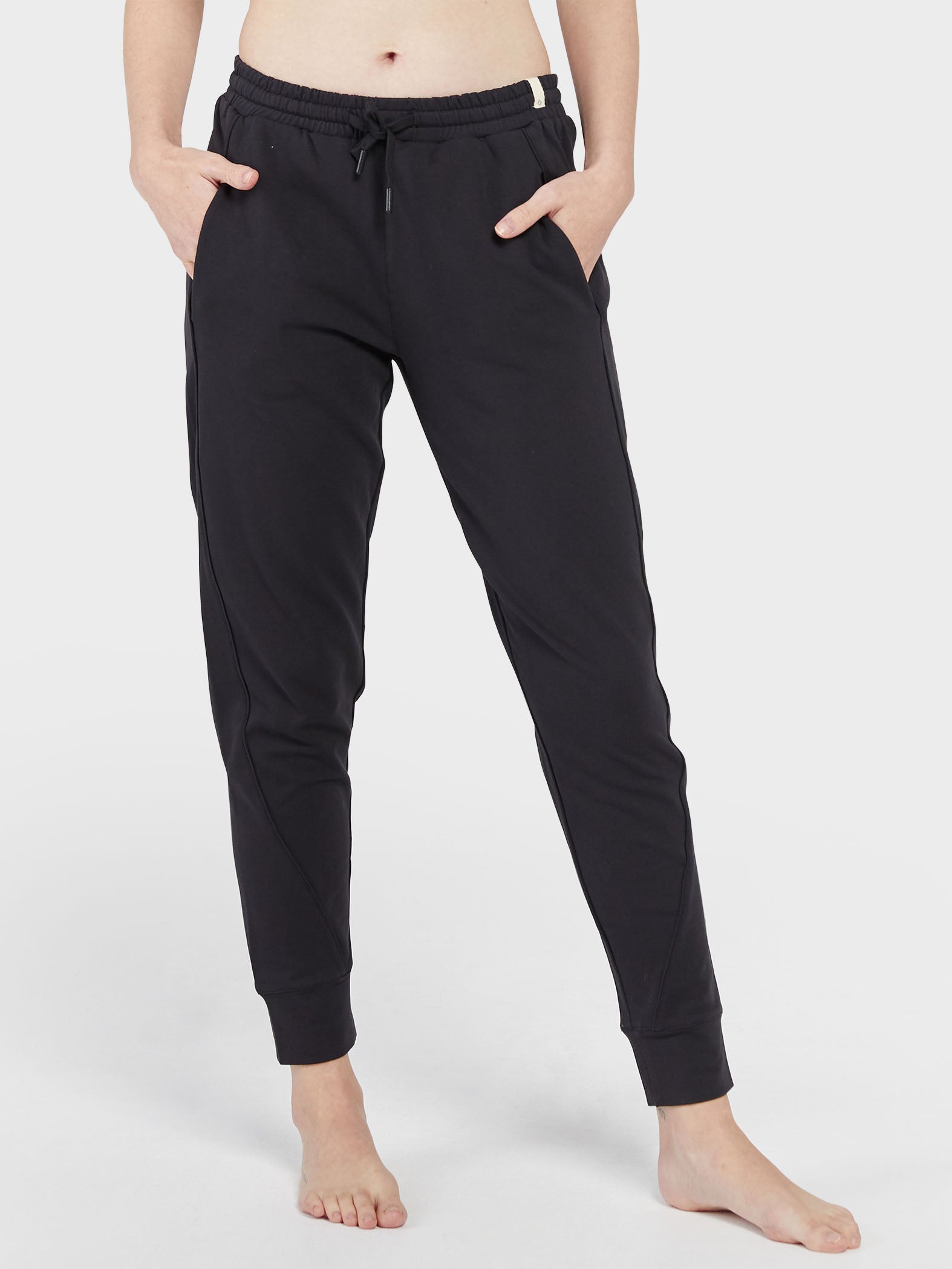 Kara Jogger Black By Satva