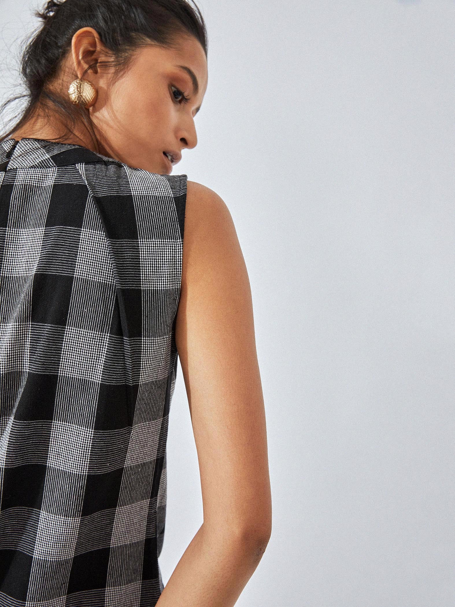 Monochrome Checks Pussybow Top