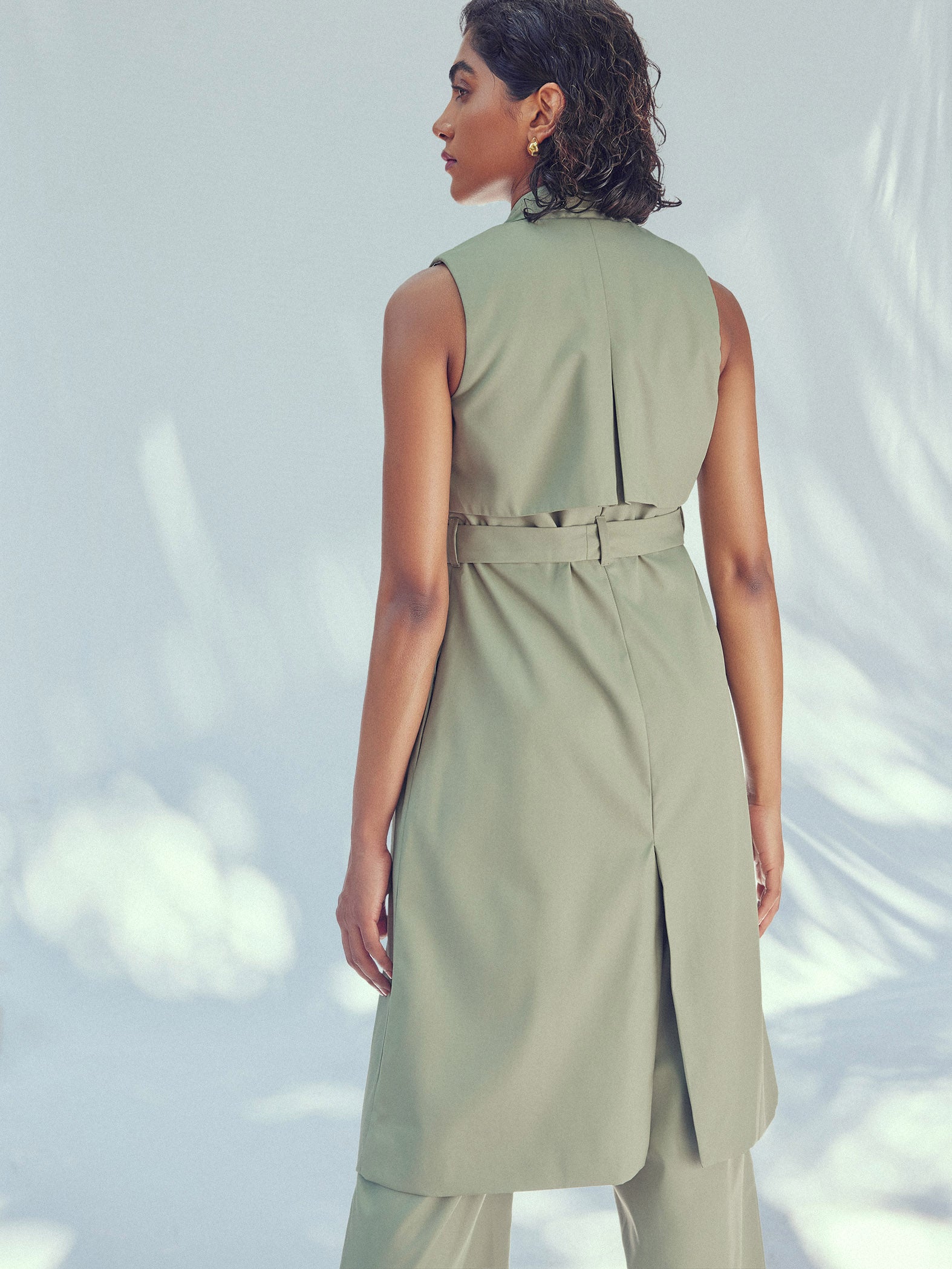 Sage Sleeveless Trench Coat