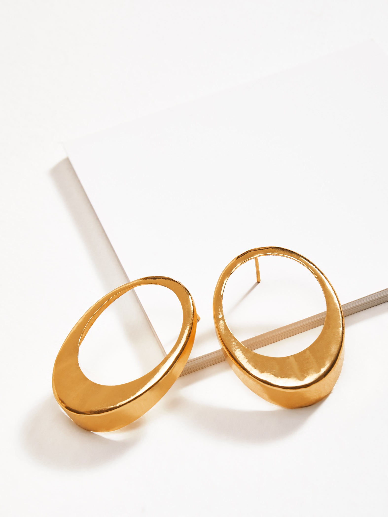 Gold Oval studs