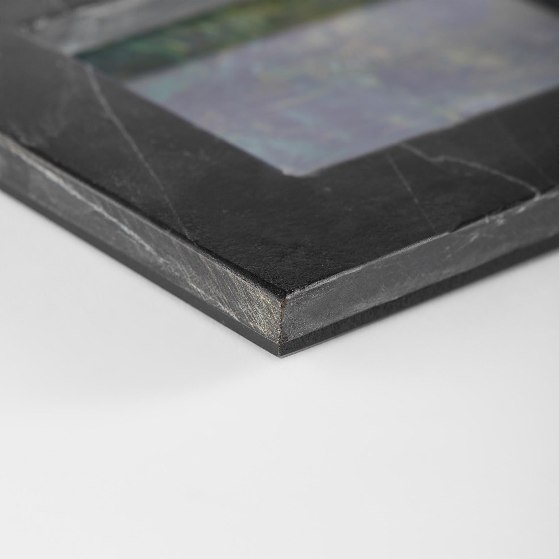 Black Marble Photo Frame