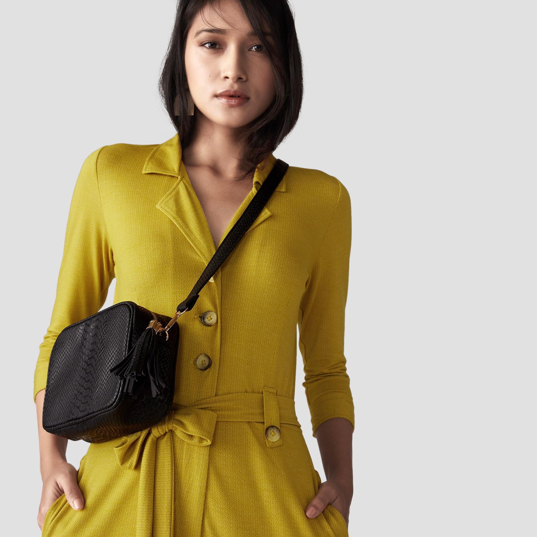 Black Textured Cross Body Belt Bag Buy Black Sling Bags for Women Online