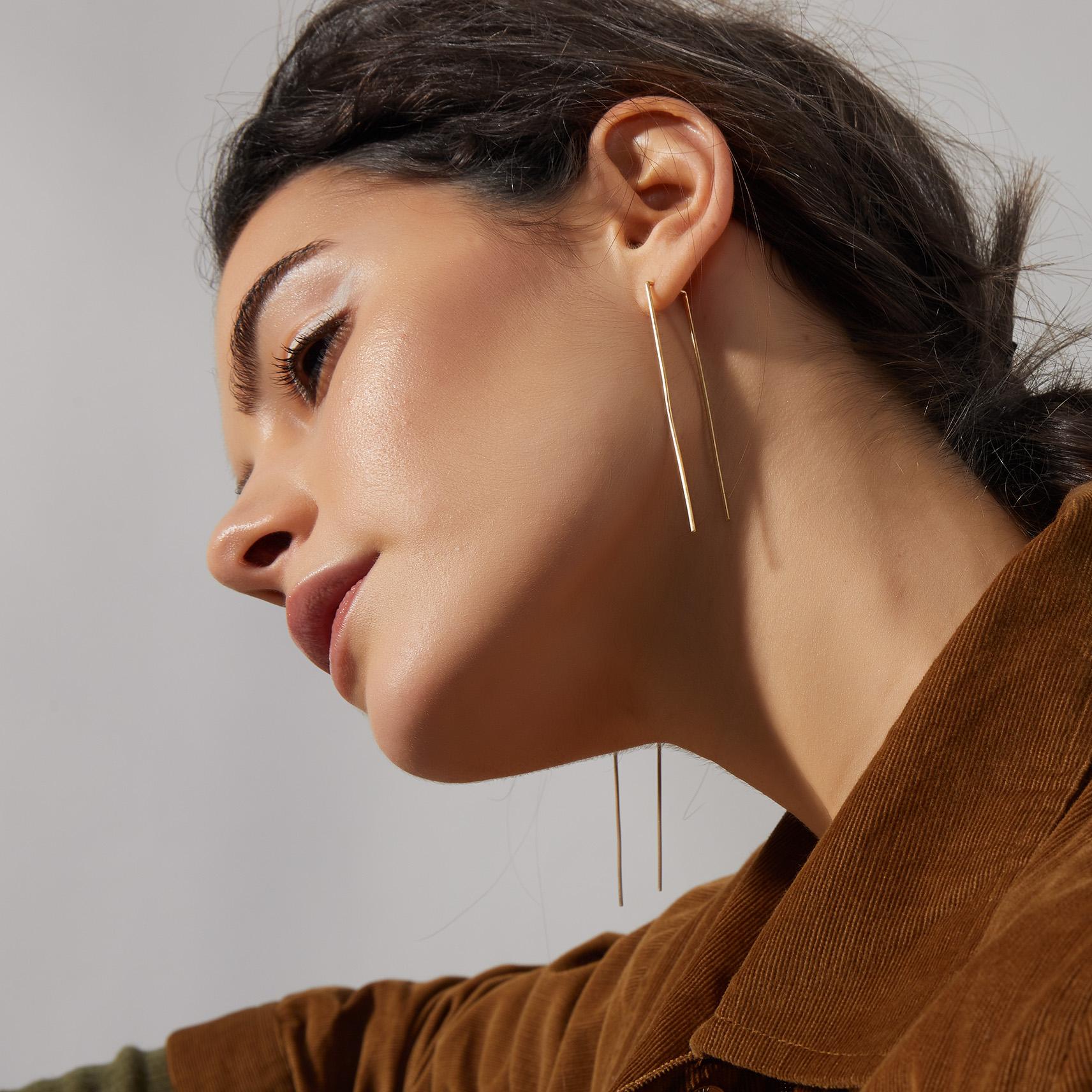 Gold Matte Minimal U Earrings