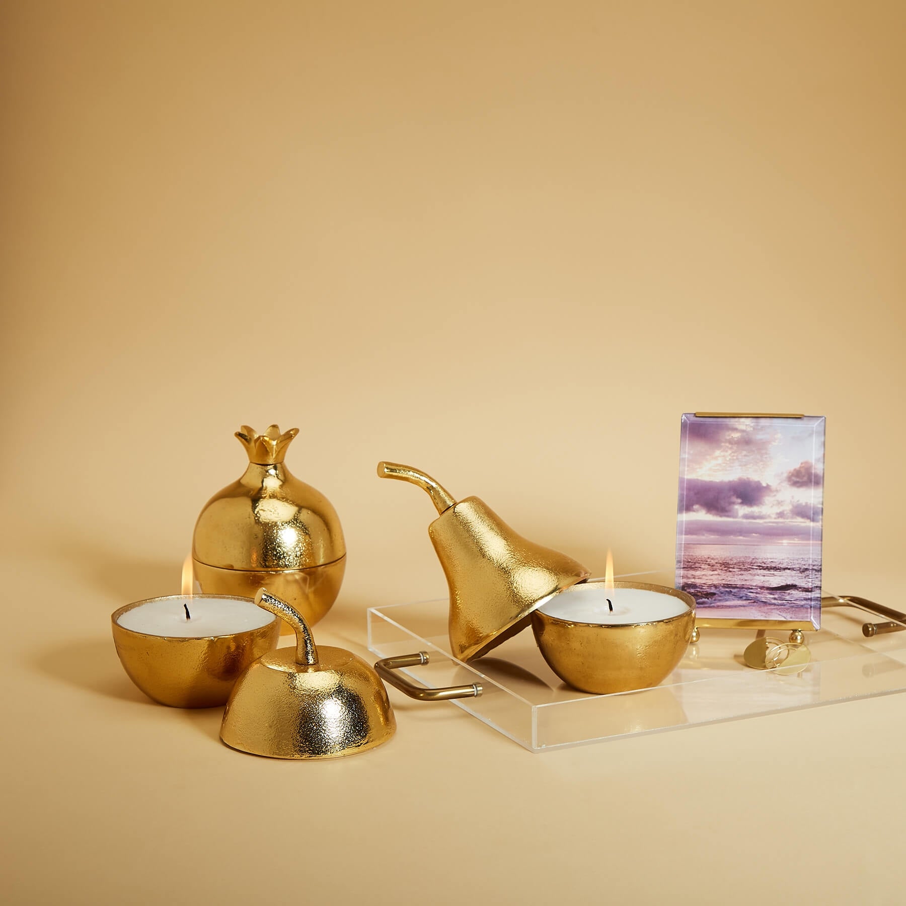 Gold Pomegranate Jar Candle