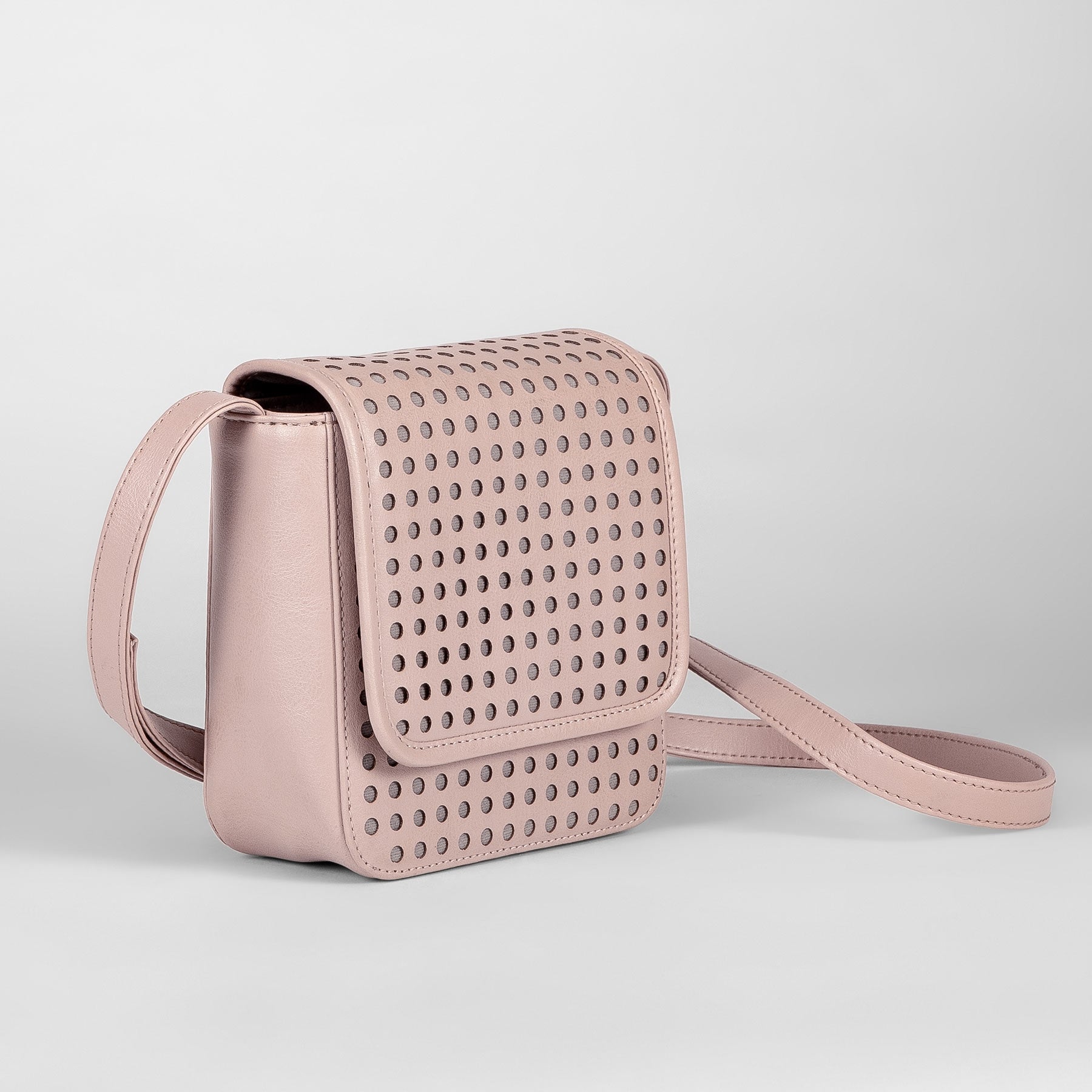 Salmon Circle Laser Cut Sling